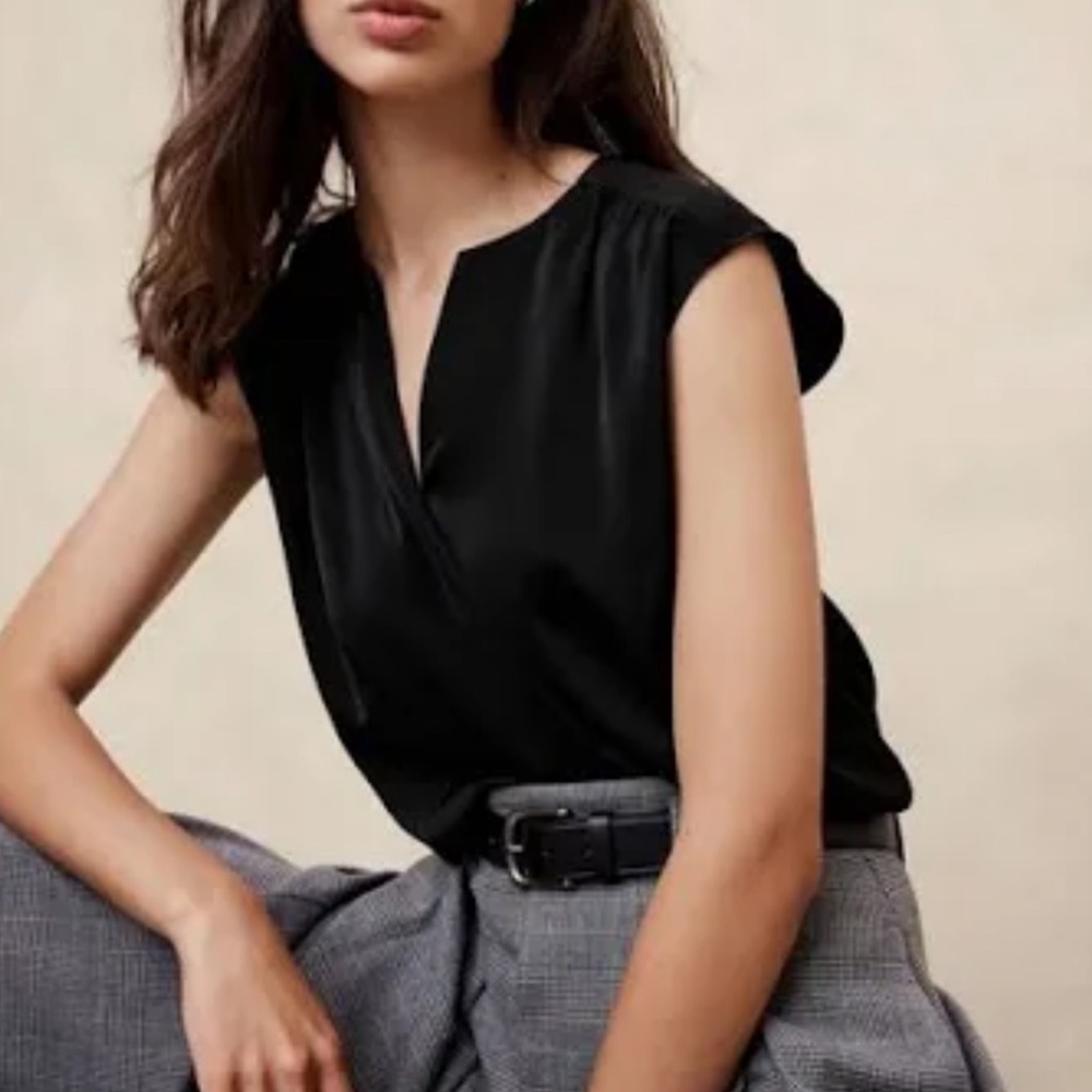 Banana Republic Dolman Black Short Sleeve Blouse